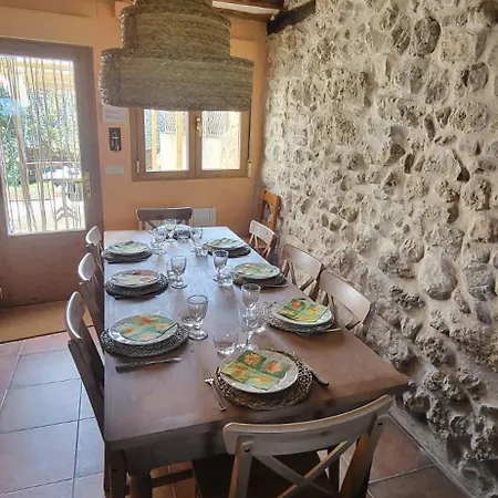 Casa De Eras Valdesimonte