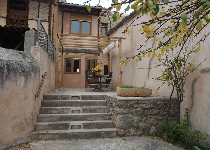 Casa De Eras Feriehus *